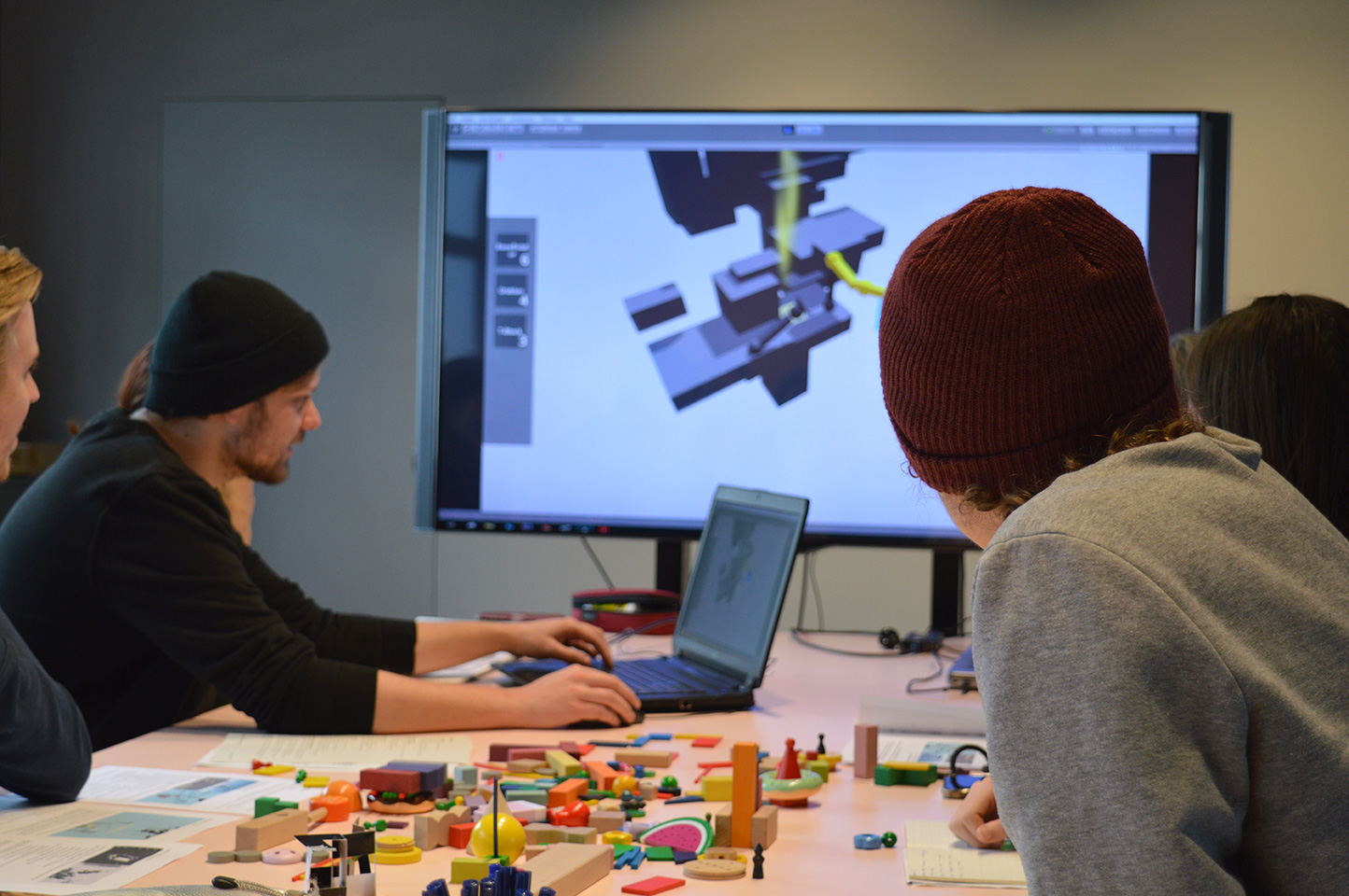 Presenting a prototype in a coaching